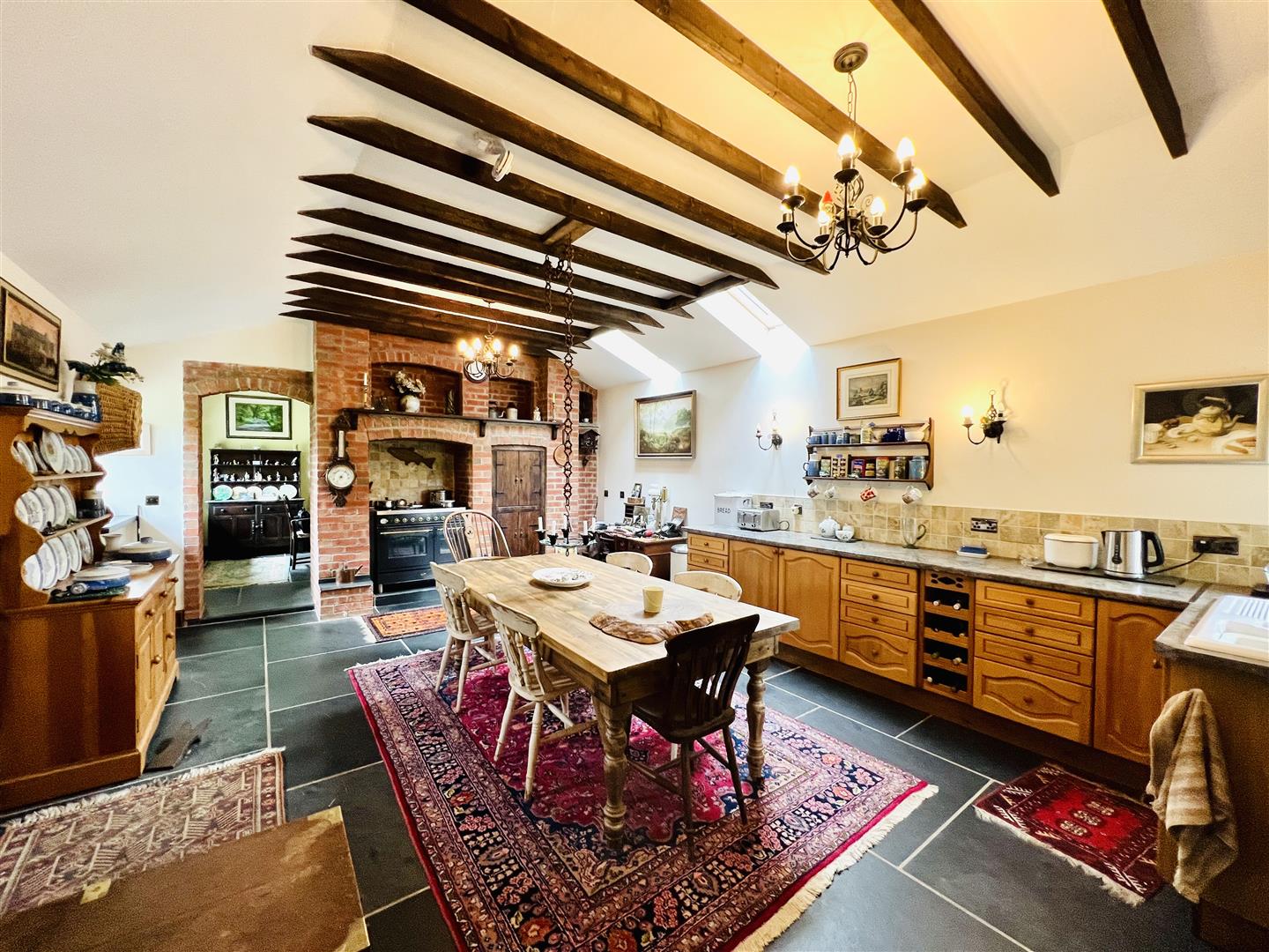 Capel Isaac, Llandeilo BJP Residential